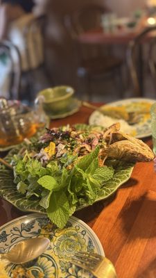 Kaew Jao Jorm by null