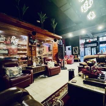 La Faraona Cigars - Tobacco Shops Near Me - Tampa, Florida La Faraona Cigars - Tobacco Shops Near Me - Tampa, Florida