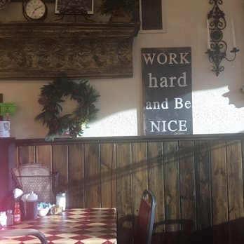 Crystal Cafe - Diners Near Me - Iola, Wisconsin