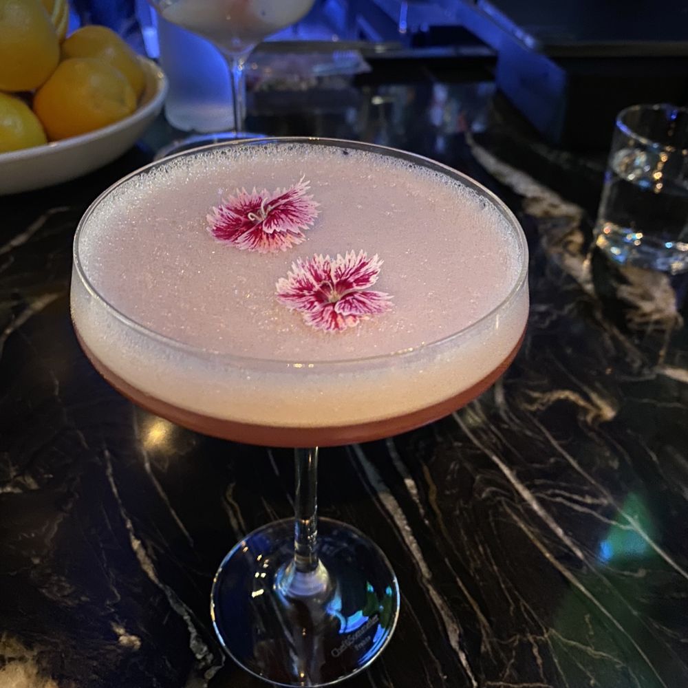 Carpenter Street - French Martini - Cocktail Bars Near Me - Chicago, Illinois Carpenter Street - French Martini - Cocktail Bars Near Me - Chicago, Illinois