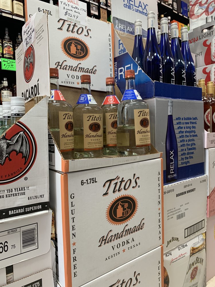 LENEXA LIQUOR Updated August 2024 9705 Rosehill Rd, Lenexa, Kansas