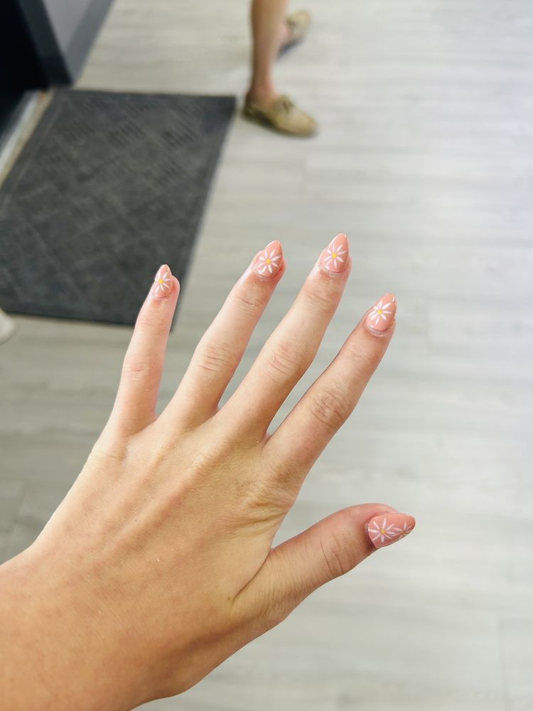 LUX NAILS & SPA 14 Photos 1302 S Canal St, Carlsbad, New Mexico