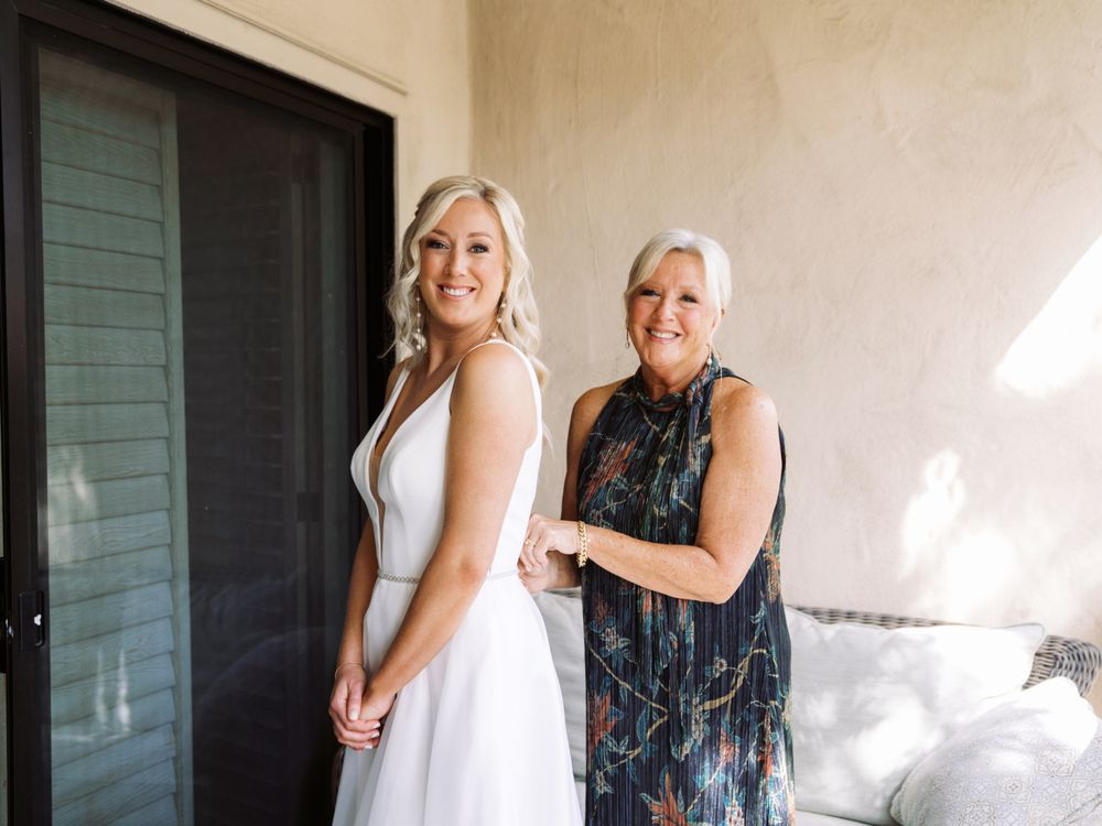 Makeup by Adrianne Logo