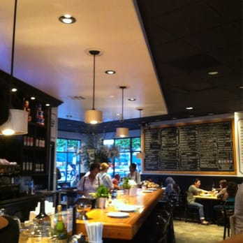 Kentro Greek Kitchen - Interior - Greek Near Me - Fullerton, California