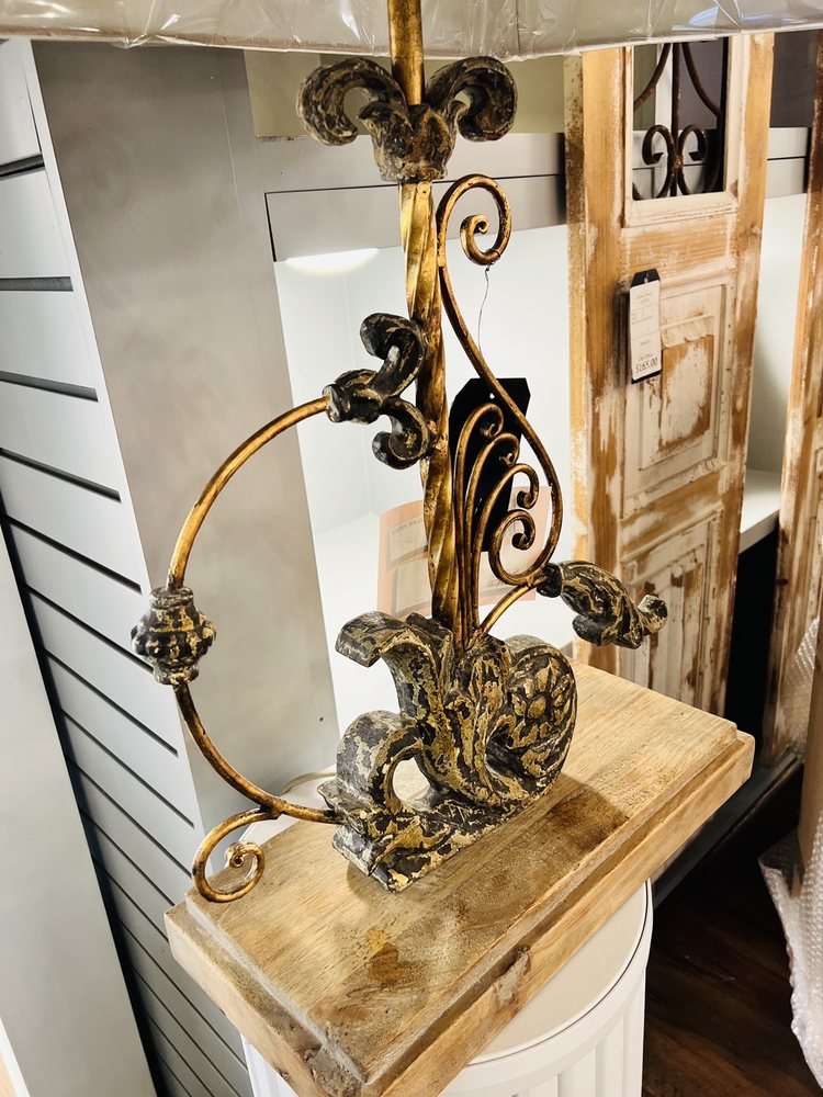 ELAINE EVERETT’S LIGHTING Updated August 2024 53 Photos & 13