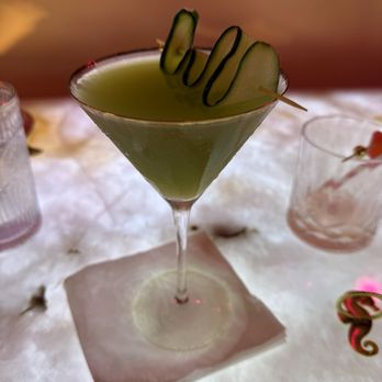 Nigel's Waterfront Restaurant - Green Drink (secret menu) - Bars Near Me - Long Beach, California Nigel's Waterfront Restaurant - Green Drink (secret menu) - Bars Near Me - Long Beach, California
