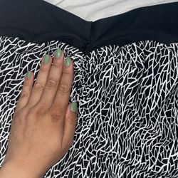 CLS Sportswear - In comparison to my hand, this is the length of the cinched but pants it doesn't even go up to the top of my crack.