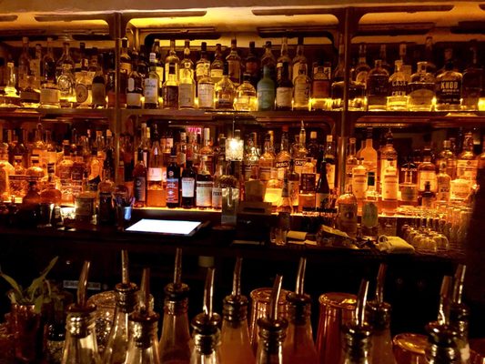 2nd Floor Bar & Essen by null