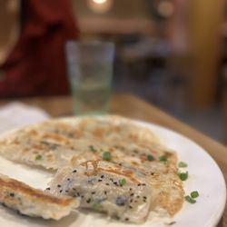 Tiger Dumplings - D15. Chicken Shiitake Pot Sticker