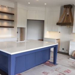 Munoz Tile - Quartz countertop