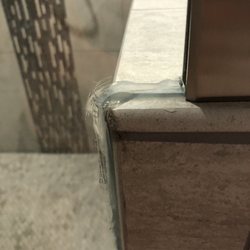 Glass & Glazing - Terrible silicone placement,