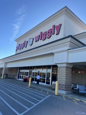 PIGGLY WIGGLY - Updated November 2025 - 42 Photos - 6730 Deerfoot