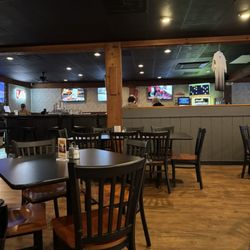 Dilly D's Sports Grill