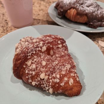 Bake Code Croissanterie - Salted egg - Bakeries Near Me - Toronto, Ontario