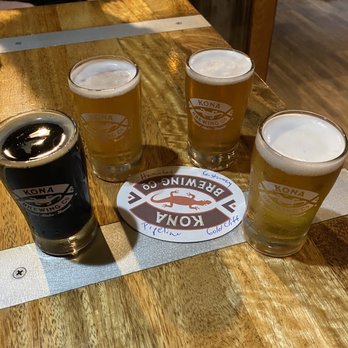 Kona Brewing - Flight of beer - Pubs Near Me - Honolulu, Hawaii