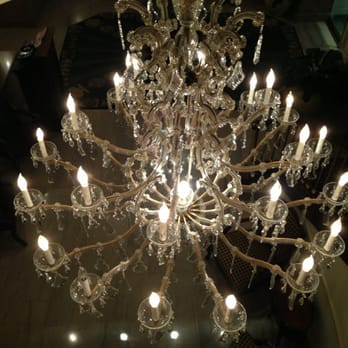 Phoenix Park Hotel - Chandeliers @ staircase going from Lobby to 2nd Floor (banquet area) - Hotels Near Me - Washington, DC, District of Columbia Phoenix Park Hotel - Chandeliers @ staircase going from Lobby to 2nd Floor (banquet area) - Hotels Near Me - Washington, DC, District of Columbia