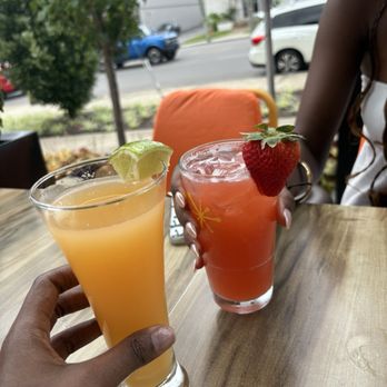 Snooze, an A.M. Eatery - Mimosa and mocktail - Breakfast & Brunch Near Me - Nashville, Tennessee Snooze, an A.M. Eatery - Mimosa and mocktail - Breakfast & Brunch Near Me - Nashville, Tennessee