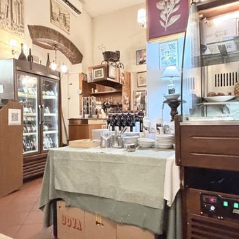 Anna Maria - Trattorie Near Me - Bologna, BO