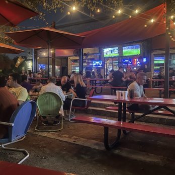 Doc's Backyard Grill - Patio - American Near Me - Sunset Valley, Texas