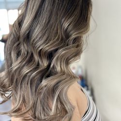 Allure Beauty Bar