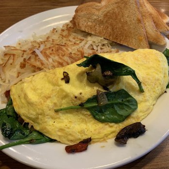 Denny's - American Near Me - Johnston, Rhode Island