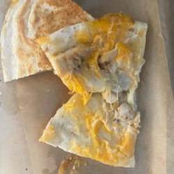 CHICKEN AND CHEESE QUESADILLA