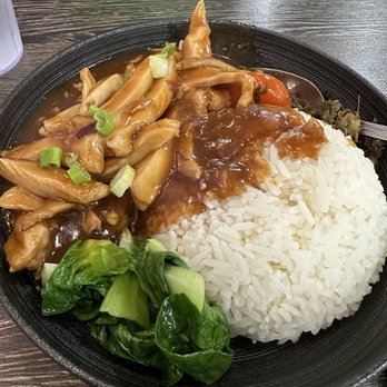 Meet Rice Noodle - Chicken and rice - Chinese Near Me - Fairfax, Virginia Meet Rice Noodle - Chicken and rice - Chinese Near Me - Fairfax, Virginia