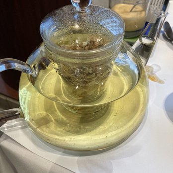Yank Sing - Chrysanthemum tea - Dim Sum Near Me - San Francisco, California Yank Sing - Chrysanthemum tea - Dim Sum Near Me - San Francisco, California