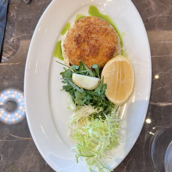 Skywalker Grill - Blue Crab Cake - Seafood Near Me - Los Angeles, California