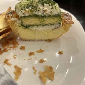 Naisnow Tea and Bakery - Matcha Tiramisu tart - Bubble Tea Near Me - Flushing, New York