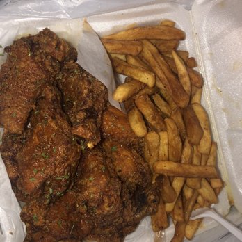 Blended Flavors - 10 honey hot sauce wings - Southern Near Me - Linden, New Jersey