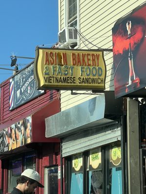 Asian Bakery & Fast Food by null