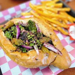 Chef Abdul Mediterranean - Kufta sandwich
