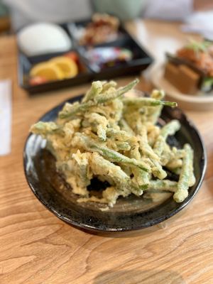 Hello Temaki by null