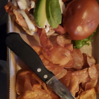 East End Tap - Ranch, Bacon, and Avocado Grilled Chicken Sandwich with Chips - American Near Me - Falmouth, Massachusetts