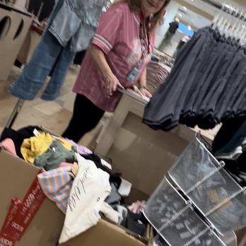 Cotton On Kids - This is the employee who touches costumers - Children's Clothing Near Me - Henderson, Nevada