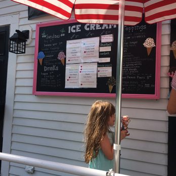 Berlin Farms - Menu - Ice Cream & Frozen Yogurt Near Me - Berlin, Massachusetts
