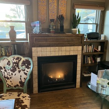 Hellbender Bed & Beverage - Inside seating by the fire - Hotels Near Me - Blowing Rock, North Carolina Hellbender Bed & Beverage - Inside seating by the fire - Hotels Near Me - Blowing Rock, North Carolina