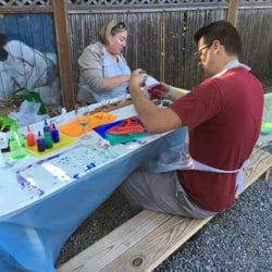 Yelp Goes Fingerpainting In The Beer Garden