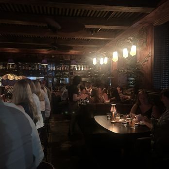 Armitage Alehouse - Pubs Near Me - Chicago, Illinois Armitage Alehouse - Pubs Near Me - Chicago, Illinois