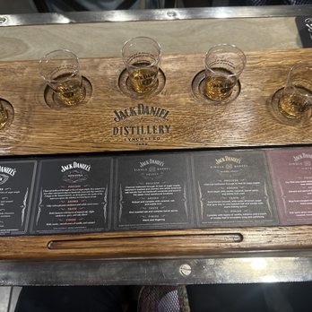 Tennessee whiskey tours - Tasting room - Tours Near Me Tennessee whiskey tours - Tasting room - Tours Near Me