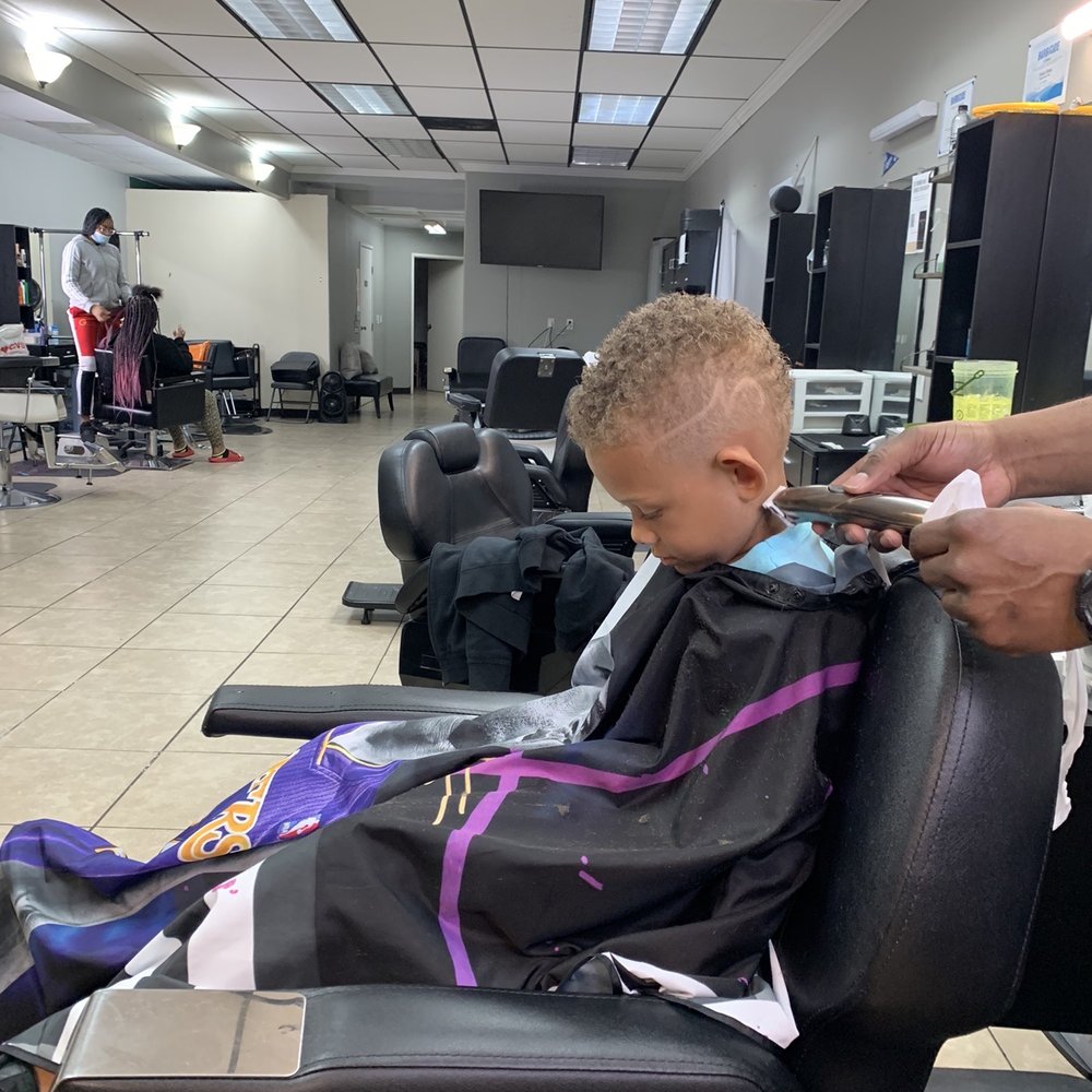 J'Bez Barbershop - He did an amazing job..My grandson was really pleased with his hair..He did exactly what I wanted..I will be back - Barbers Near Me - Riverside, California