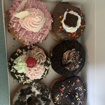 Mojo Donuts - Donuts Near Me - Pembroke Pines, Florida
