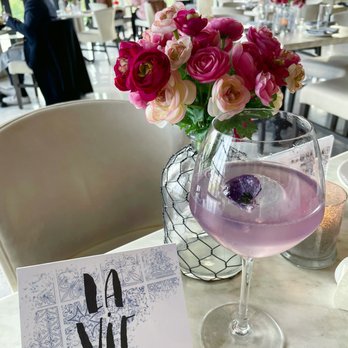 La Vie - Cocktail Bars Near Me - Washington, DC, District of Columbia