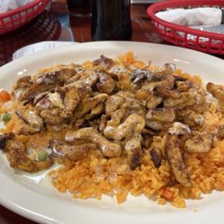 La Mixteca - Arroz Con Pollo