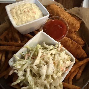 Post Office Cafe - Fish And Chips - American Near Me - Babylon, New York