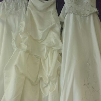 Stuf N Such - Pretty wedding gowns - Thrift Stores Near Me - Fallon, Nevada