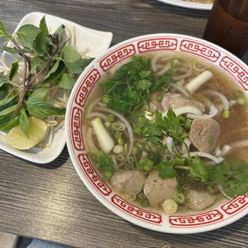 Thai Lai Restaurant - pho tai bo vien - Vietnamese Near Me - Hawthorne, California Thai Lai Restaurant - pho tai bo vien - Vietnamese Near Me - Hawthorne, California