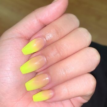 Sunset Nails - Nail Salons Near Me - San Francisco, California