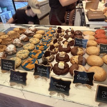 Cookies N Cream - Desserts Near Me - Queens, New York Cookies N Cream - Desserts Near Me - Queens, New York